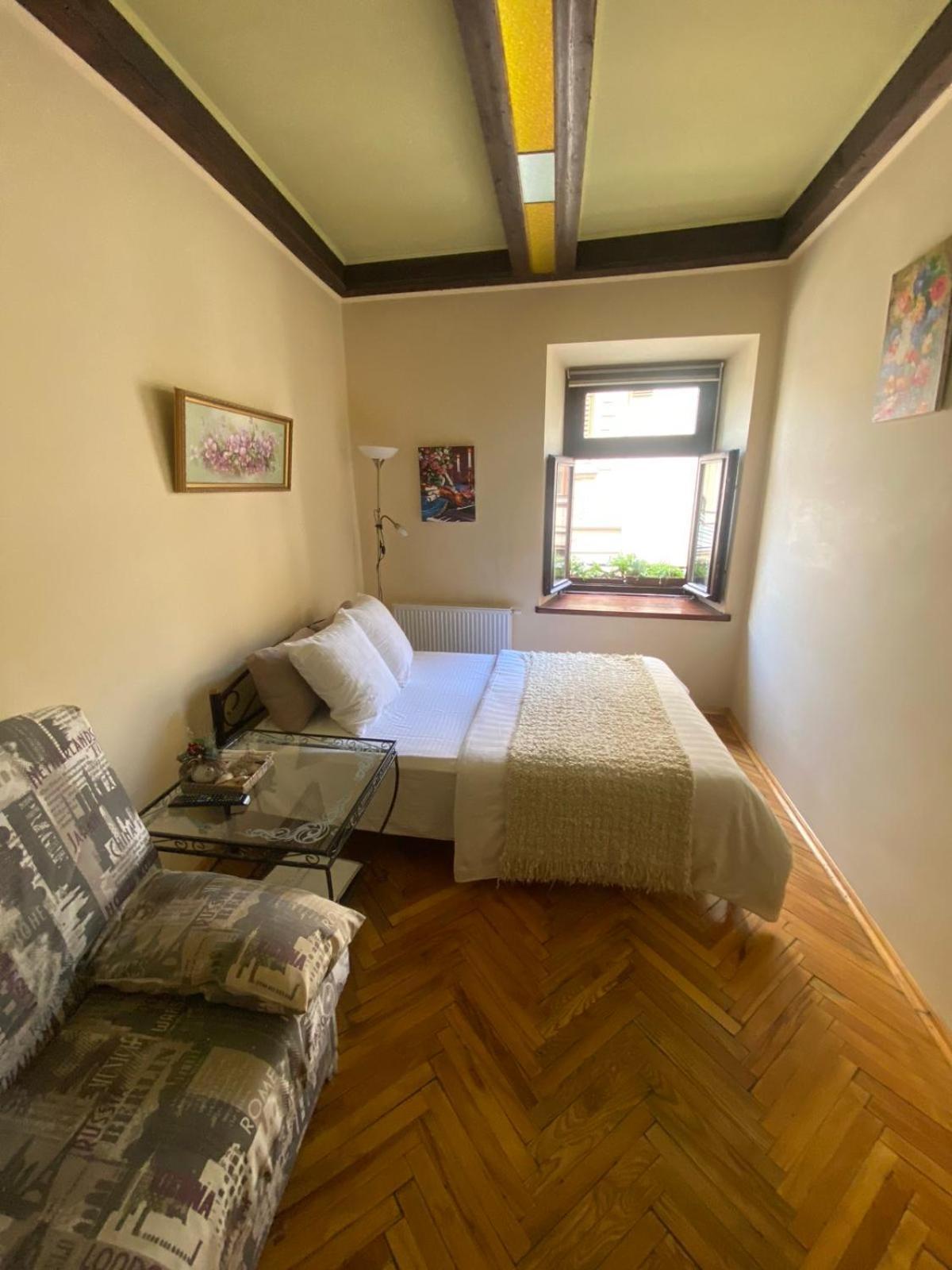 Вірменська 14 Центр Не Далеко Від Ж Д Вокзалу Звітні Документи Apartamento Lviv Exterior foto